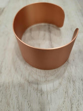 Load image into Gallery viewer, Big Thick Non-Magnetic Pure Copper Bangle