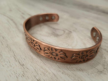 Load image into Gallery viewer, Magnetic Pure Copper Sun
