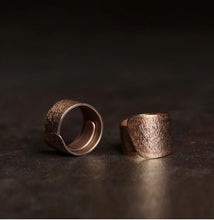Load image into Gallery viewer, Hammered Hand Crafted Solid Adjustable Copper Ring