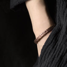 Load image into Gallery viewer, Rustic Hammered Solid Copper Bangle