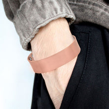 Load image into Gallery viewer, Vinci Double-Wide Copper Cuff