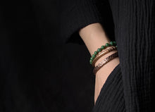 Load image into Gallery viewer, Rustic Hammered Solid Copper Bangle