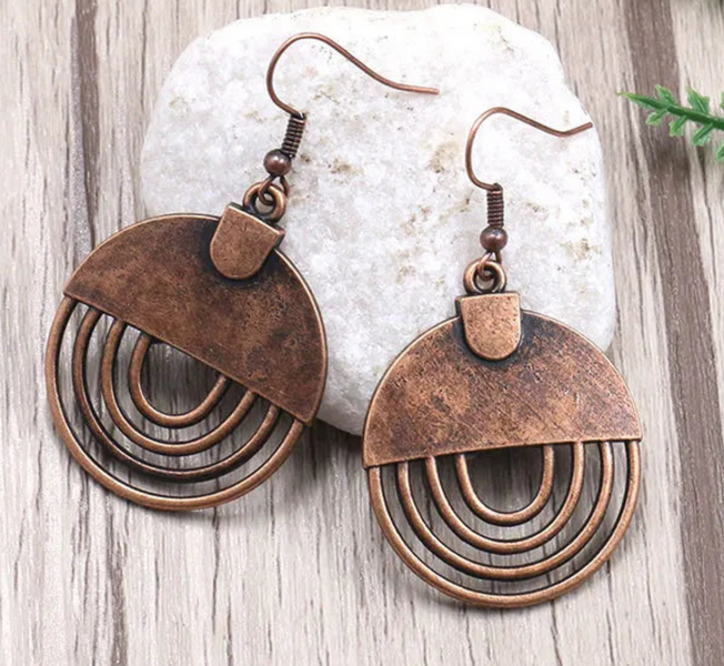 How to Style Antique Copper Accessories