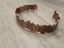 Load image into Gallery viewer, Vinci Jagged Butterfly Pure Copper Magnetic Bracelet
