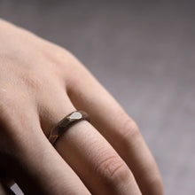 Load image into Gallery viewer, Close-up of a hand wearing a ring with a blurred background
