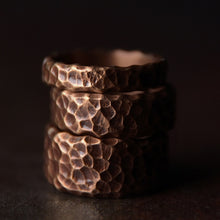 Load image into Gallery viewer, Tibetan Hand beaten Solid Copper Ring
