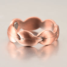 Load image into Gallery viewer, other side view of Vinci Off Beat Pure Copper Magnetic Ring
