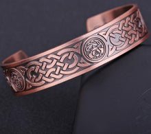 Load image into Gallery viewer, Vinci Viking Knot Copper Magnetic Bangle
