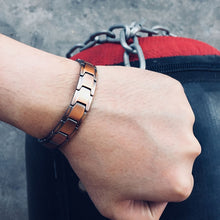 Load image into Gallery viewer, Vinci Patron Copper Magnetic Bracelet demonstrated on a man&#39;s wrist
