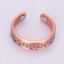 Load image into Gallery viewer, Close up of the top of the Vinci Vintage 12 Constellation Pure Copper Open Cuff Ring
