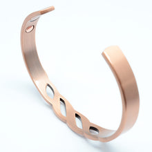 Load image into Gallery viewer, Inside of the Vinci Crystals Pure Copper Magnetic Bangle
